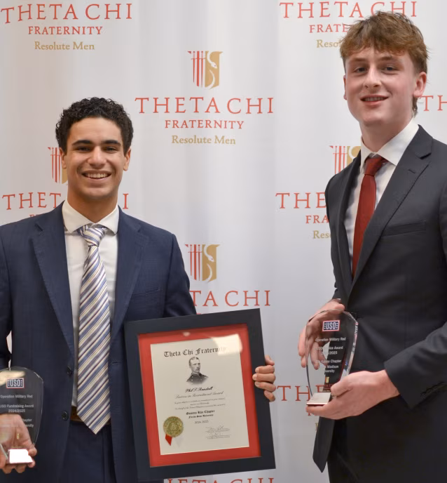Gamma Rho Chapter at Florida State University accepting award