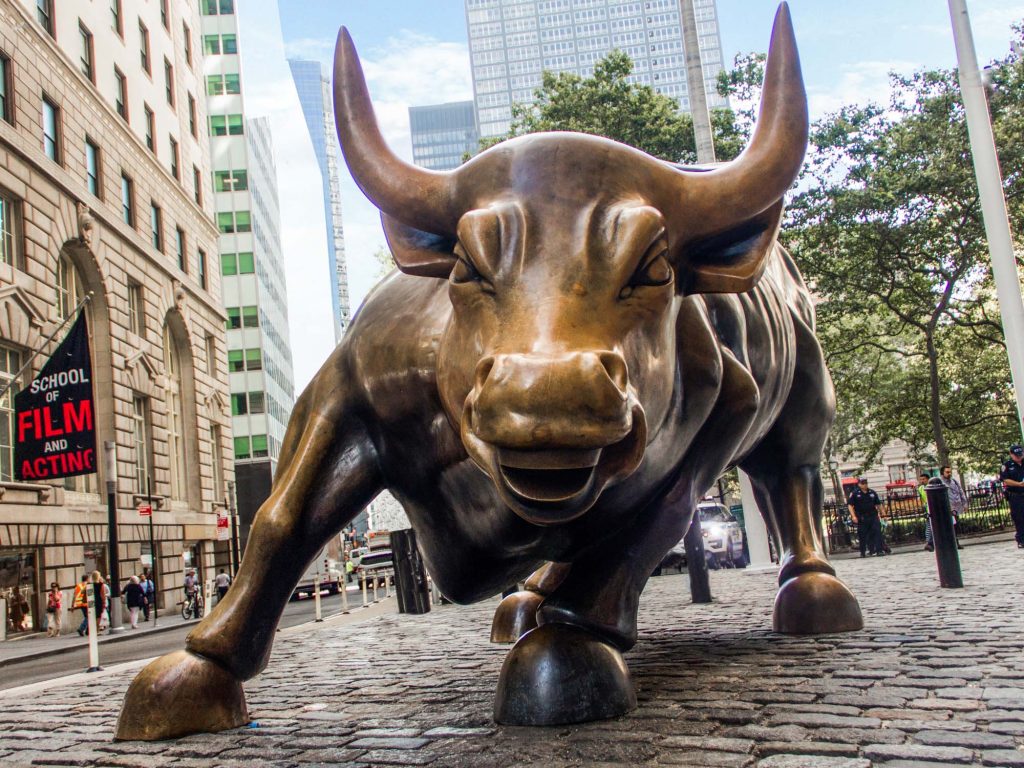 Photo of the Wall Street Charging Bull