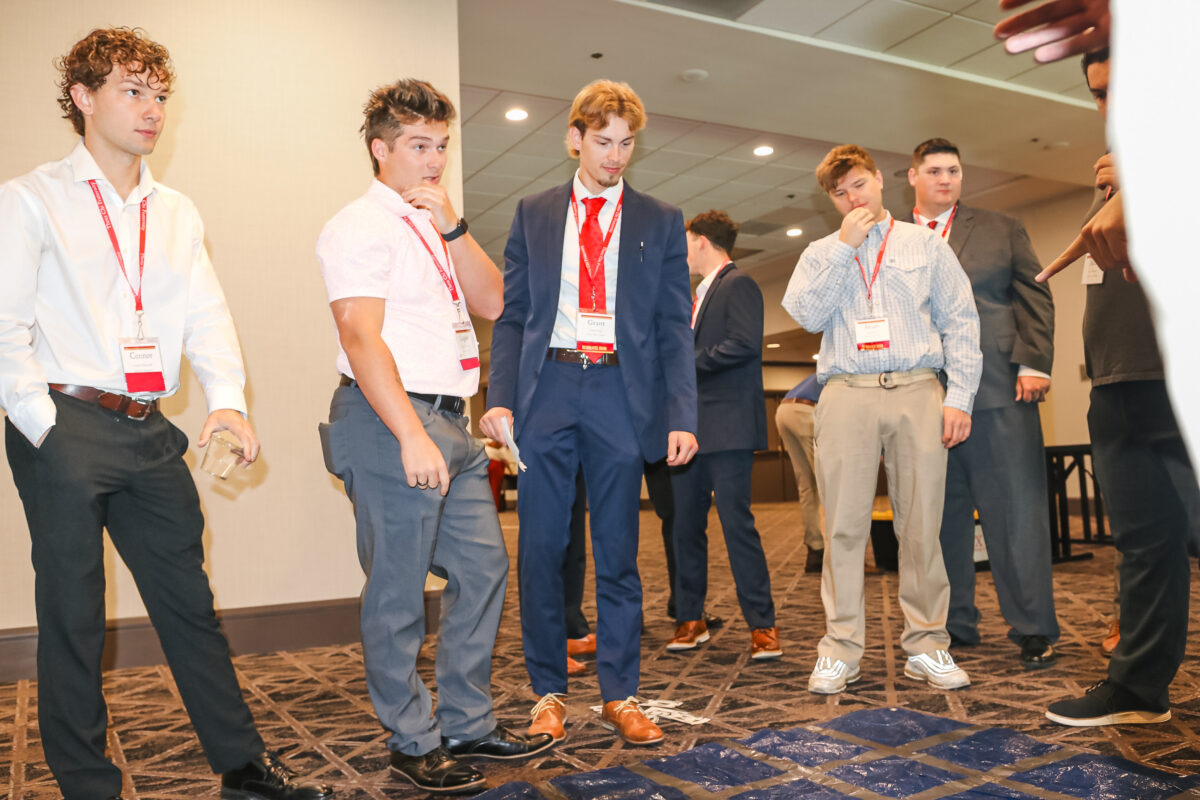 Image of 2026 Resolute Men experiencing the curriculum